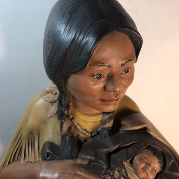 Vtg Byron Molds 10” 1979 Native American Woman & Infant Baby Figurine - Picture 4 of 16